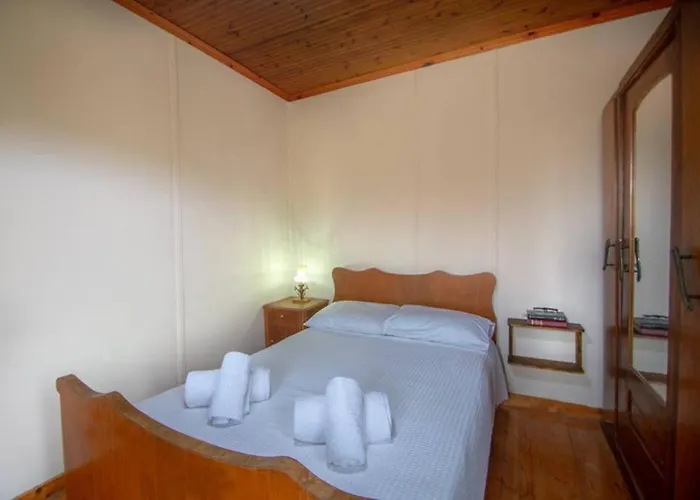 Vakantiehuis Traditional Méson Yerakaríon